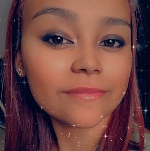 Meet your Posher, Lisandra